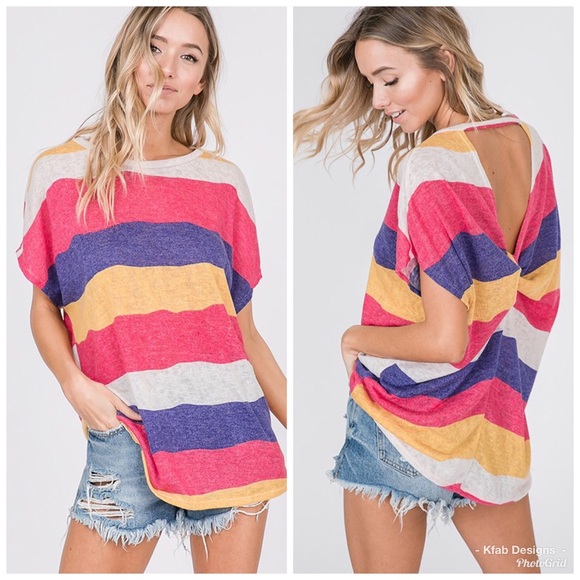 Tops - 🥰LAST 1! Color Block Twist Back Top! 💐